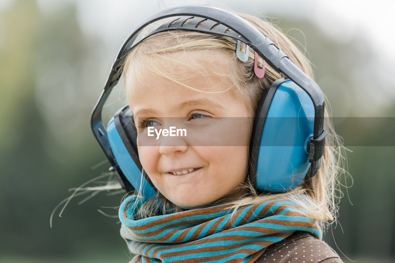 Portrait of smiling girl