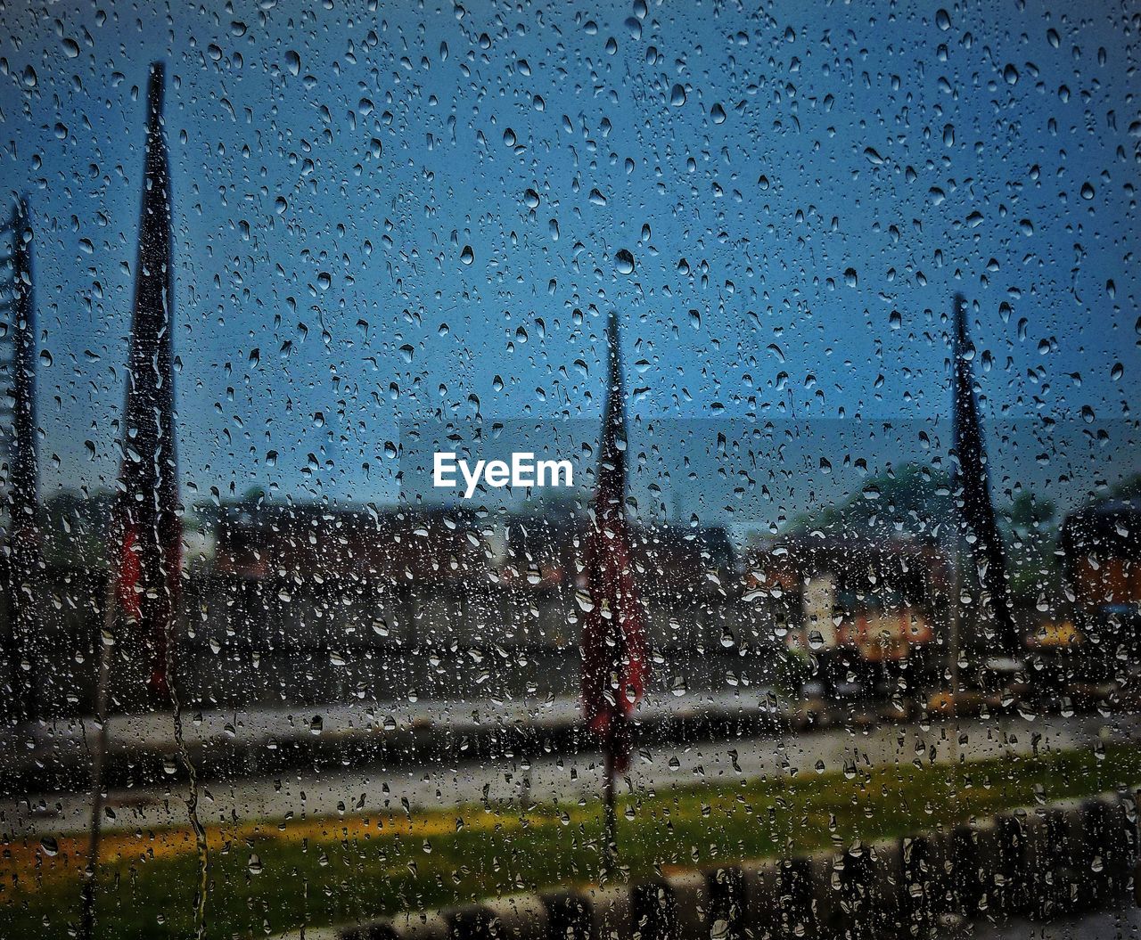 RAINDROPS ON WINDOW
