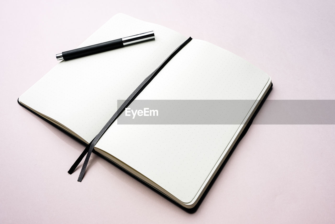 copy space, pen, note pad, paper, studio shot, indoors, no people, business, publication, book, writing instrument, diary, office supply, white background, cut out, office, document, communication, writing, wireless technology, still life, white