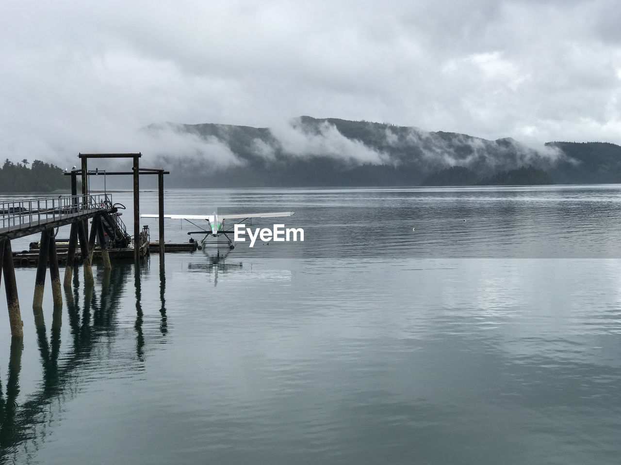 PANORAMIC VIEW OF SEA AGAINST SKY