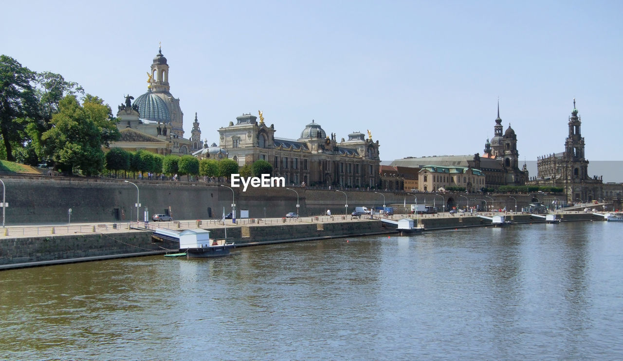 VIEW OF BUILDINGS AT WATERFRONT