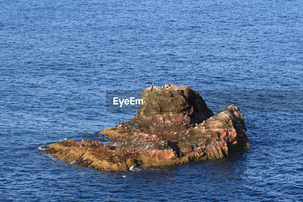 ROCK FORMATION IN SEA