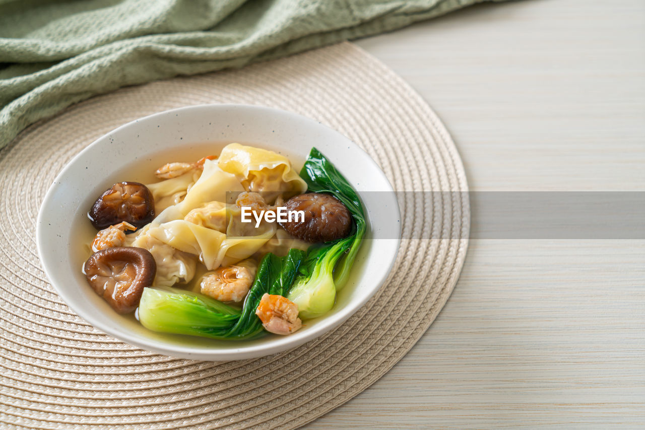 food and drink, food, healthy eating, vegetable, wellbeing, dish, freshness, cuisine, meal, produce, indoors, no people, pasta, meat, italian food, bowl, plate, savory food, studio shot, high angle view, table, dinner, spaghetti