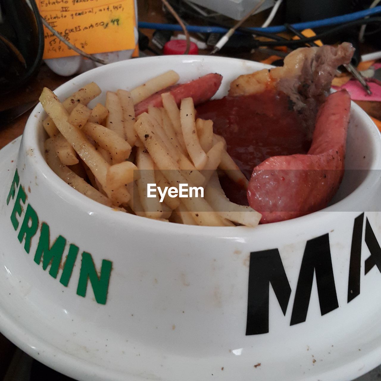 CLOSE-UP OF SERVED FOOD ON PLATE WITH TEXT