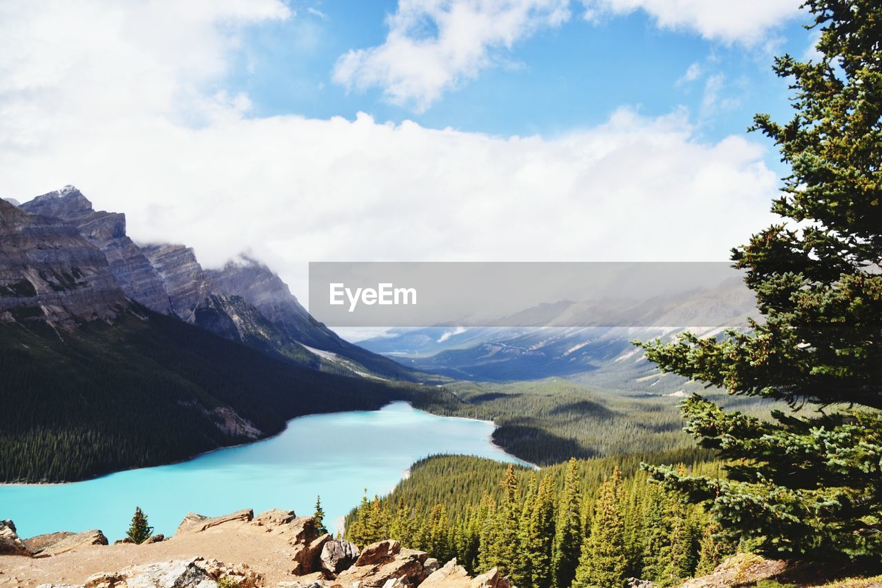 PANORAMIC SHOT OF MOUNTAINS AGAINST SKY