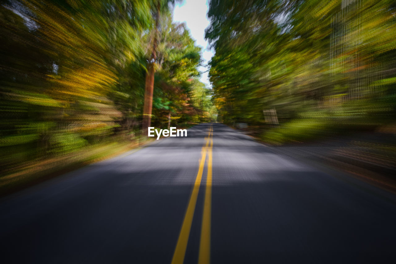 BLURRED MOTION OF ROAD