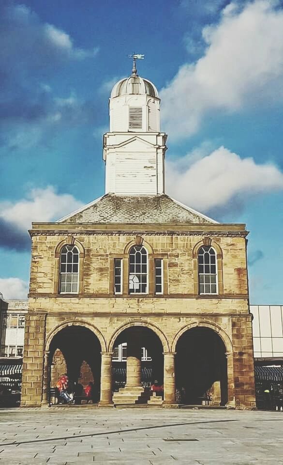 LOW ANGLE VIEW OF CHURCH AGAINST SKY