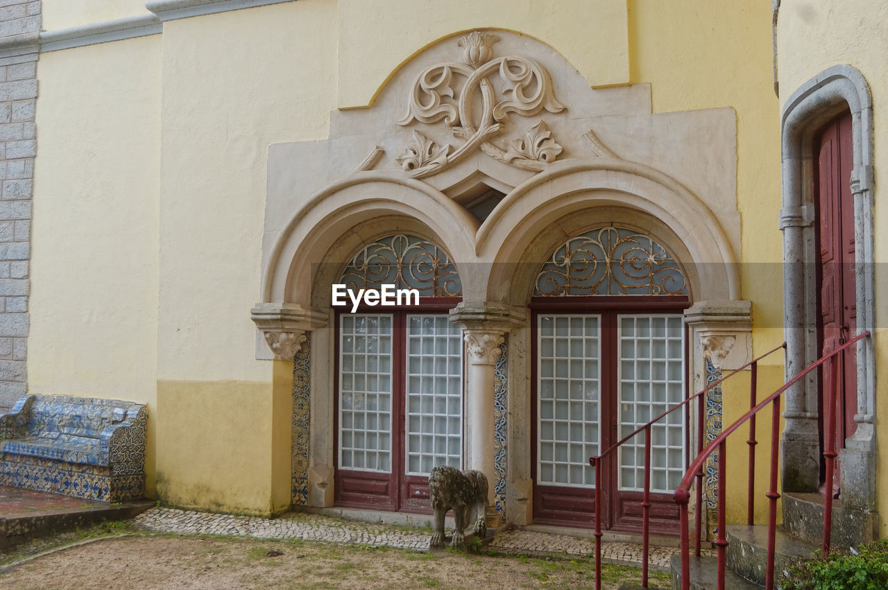 EXTERIOR OF BUILDING