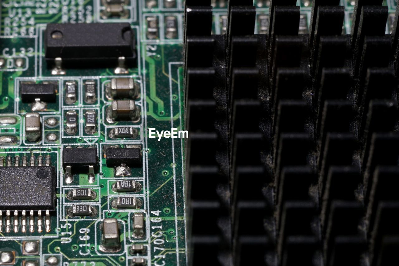 A chipset heatsing on a cpu board.