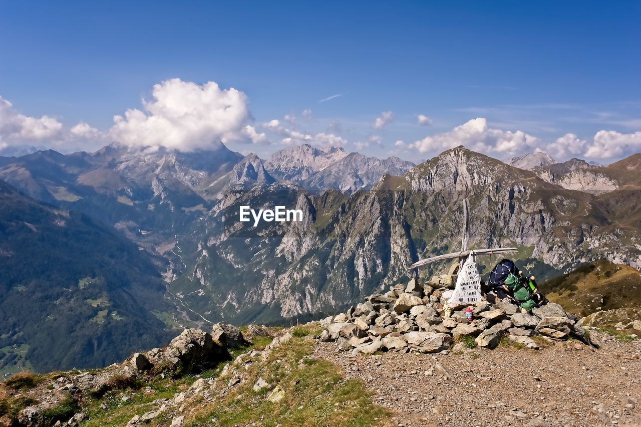 VIEW OF MOUNTAIN AGAINST SKY