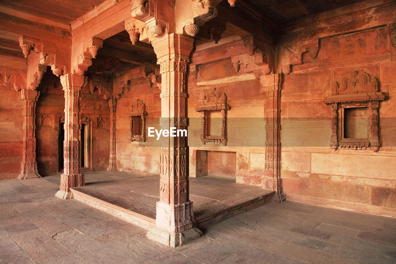 Architectural columns at palace of jodh bai