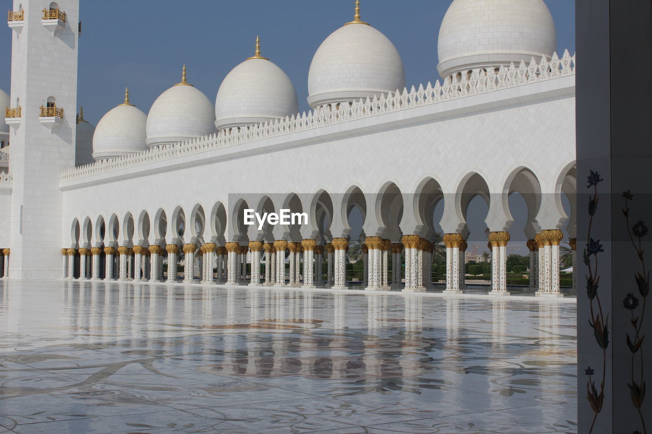 VIEW OF MOSQUE AGAINST SKY