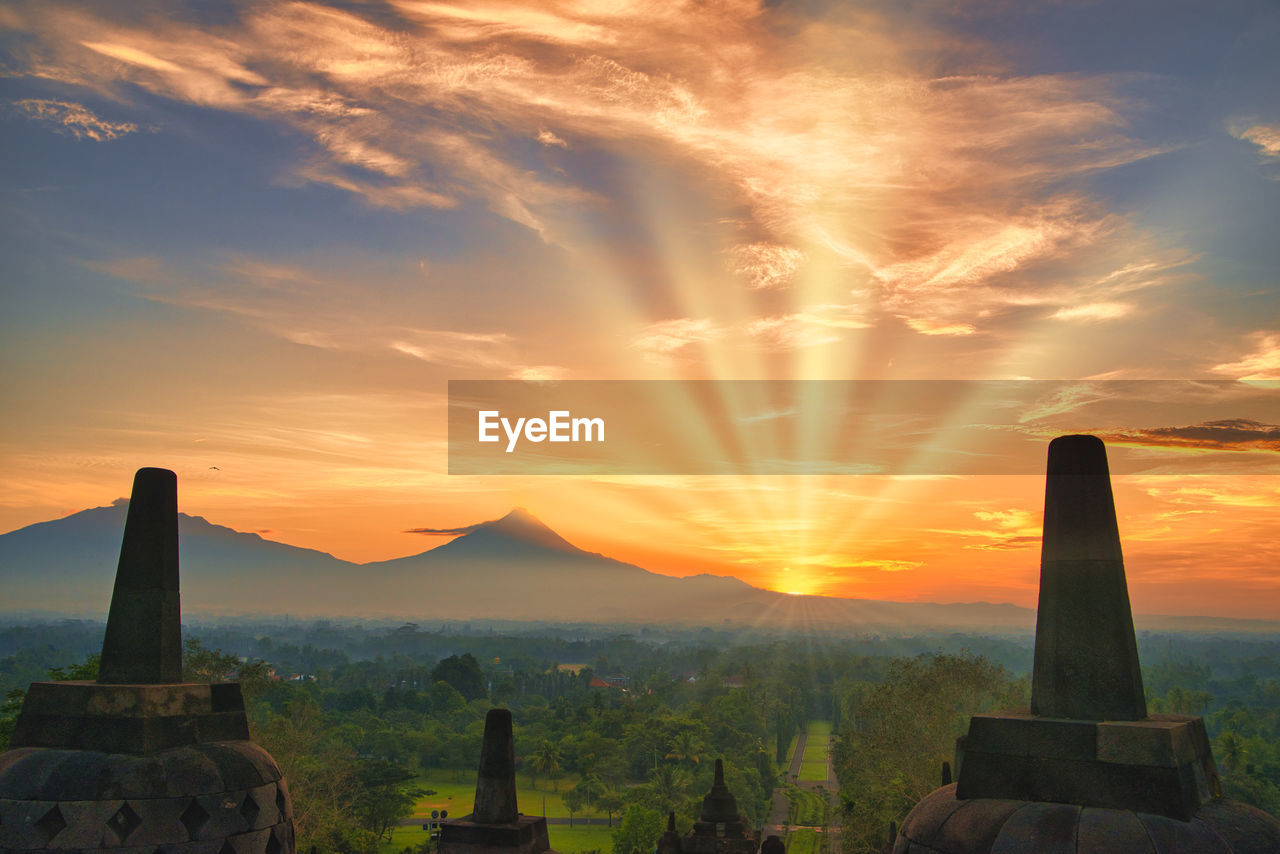 The beautiful sunrise scenery of the borobudur temple