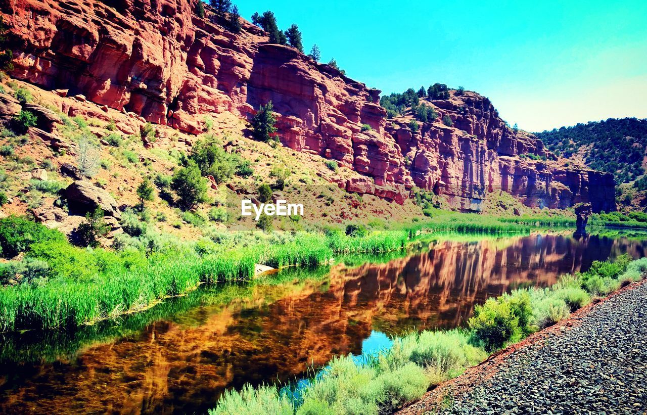 SCENIC VIEW OF CLIFFS