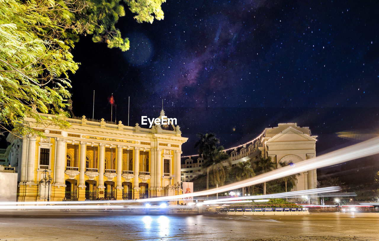 The hanoi opera house at night.