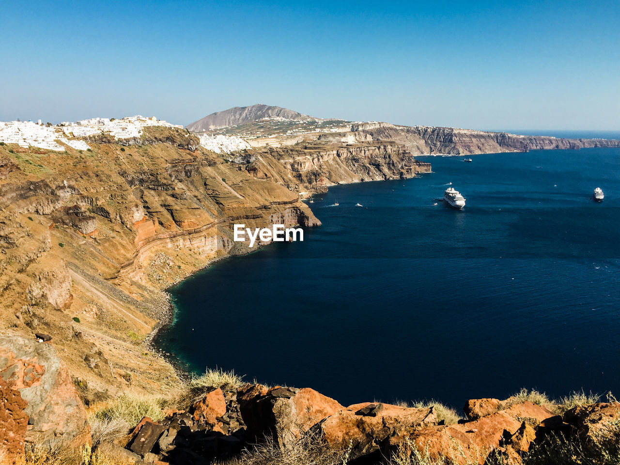 Scenic view of sea and mountains