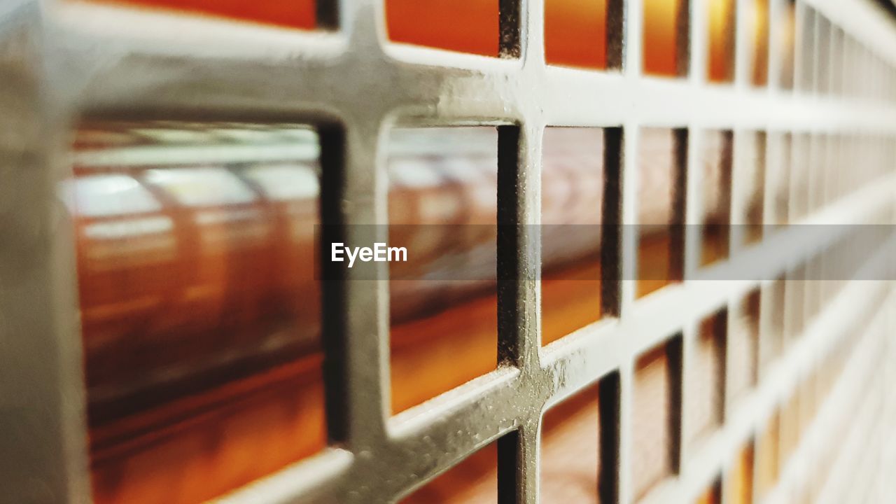 FULL FRAME SHOT OF RAILING