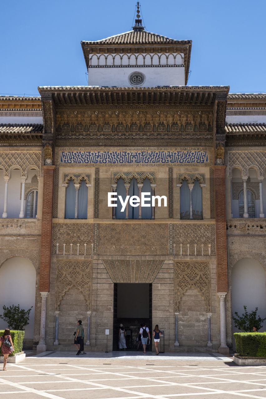 EXTERIOR OF HISTORIC BUILDING AGAINST SKY