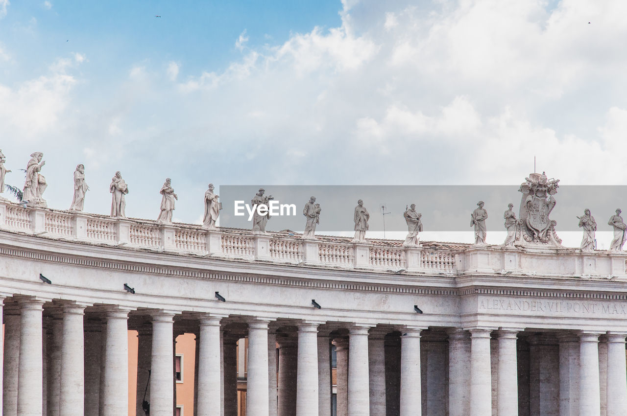 LOW ANGLE VIEW OF HISTORICAL BUILDING