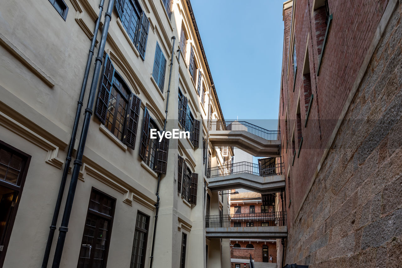 LOW ANGLE VIEW OF RESIDENTIAL BUILDINGS