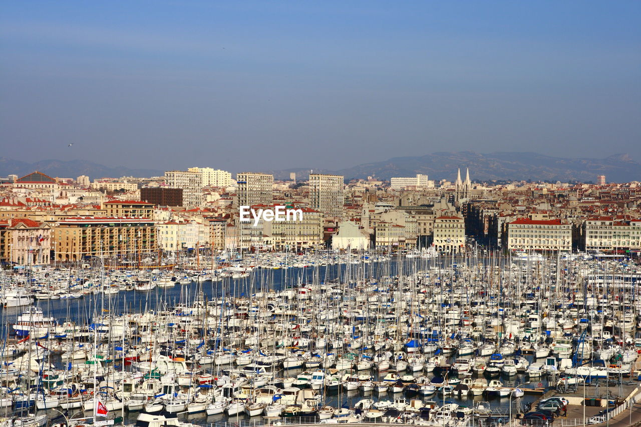 AERIAL VIEW OF CITY BUILDINGS