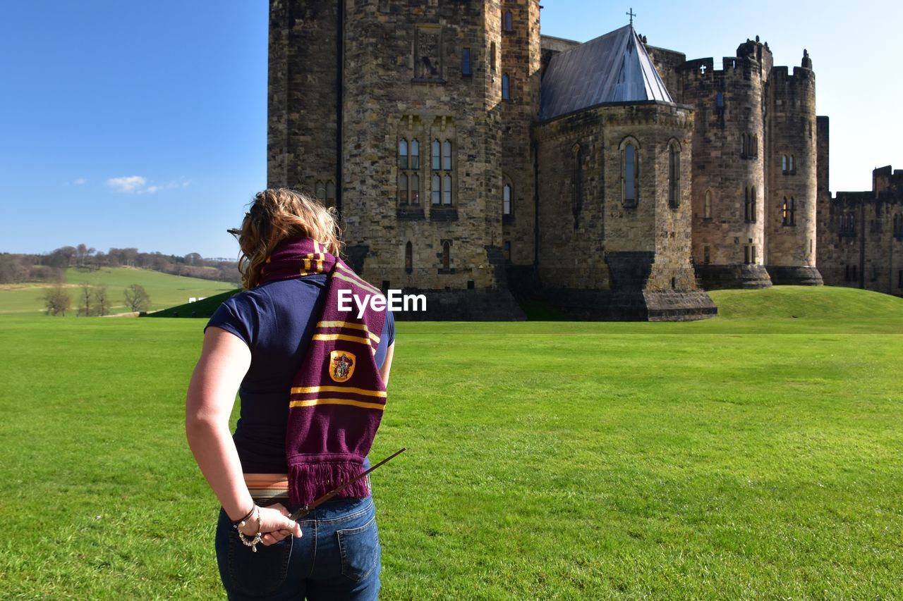 FULL LENGTH OF MAN STANDING IN PARK