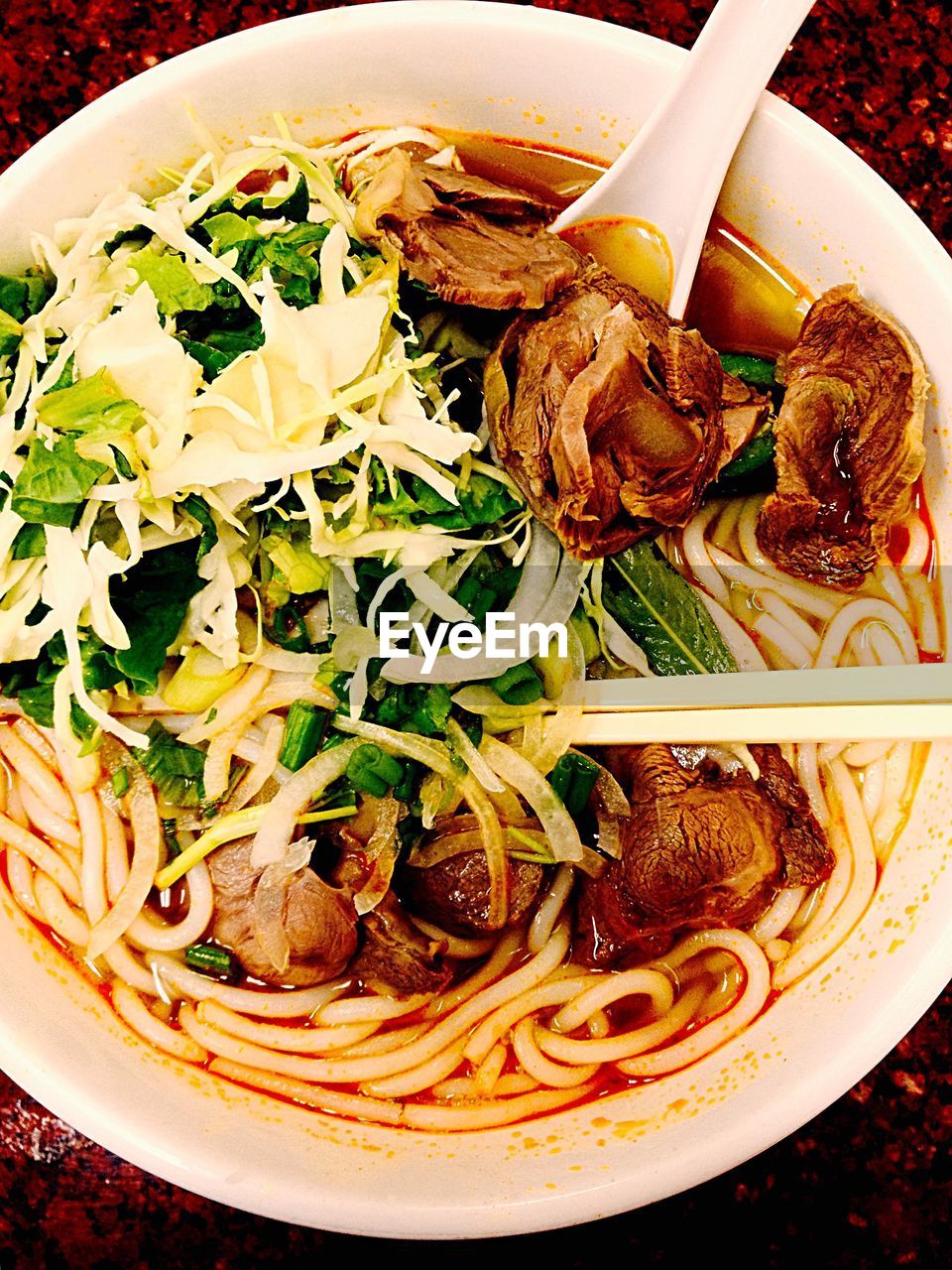 CLOSE-UP OF SERVED FOOD IN PLATE