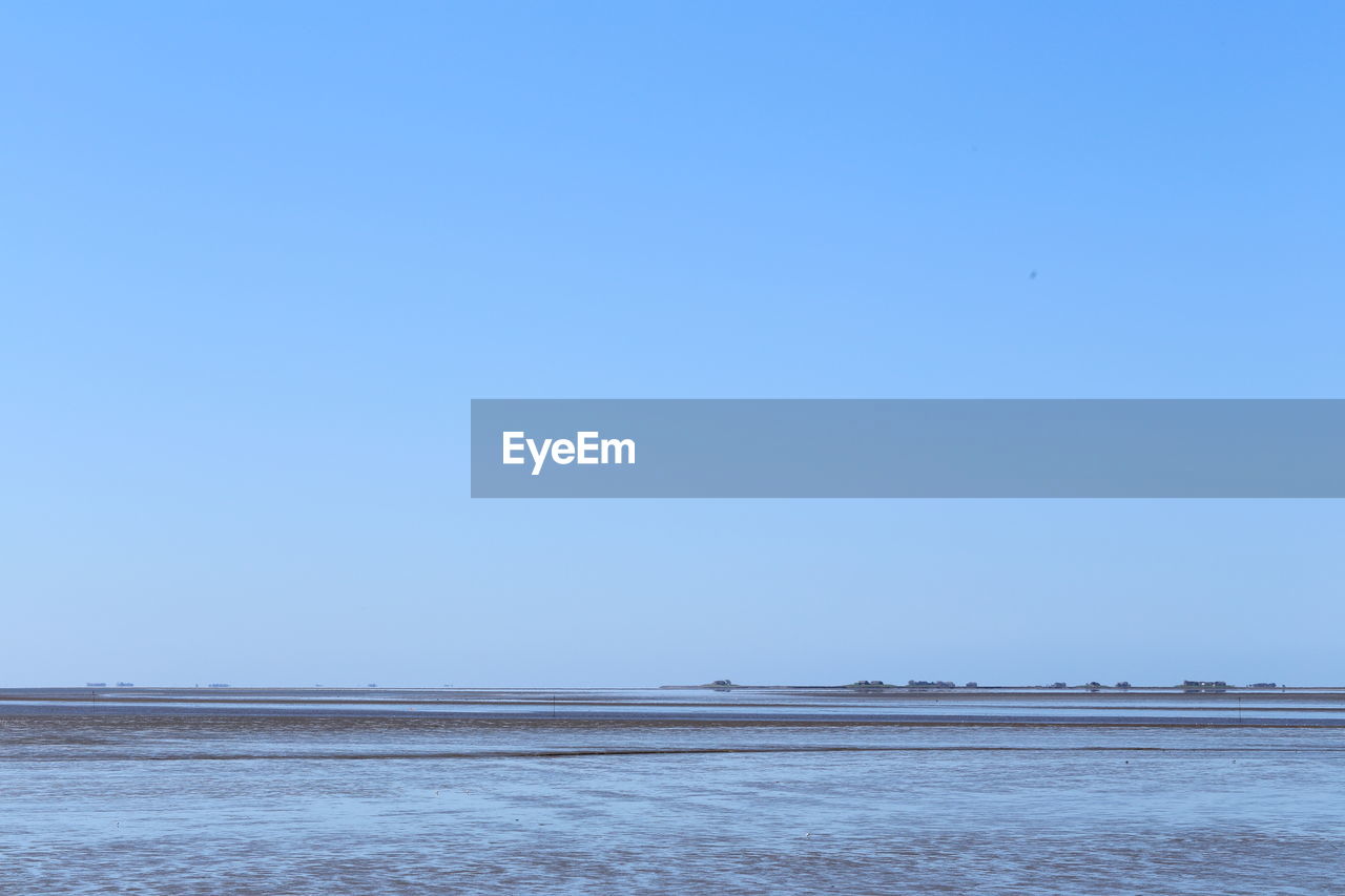 VIEW OF SEA AGAINST CLEAR BLUE SKY