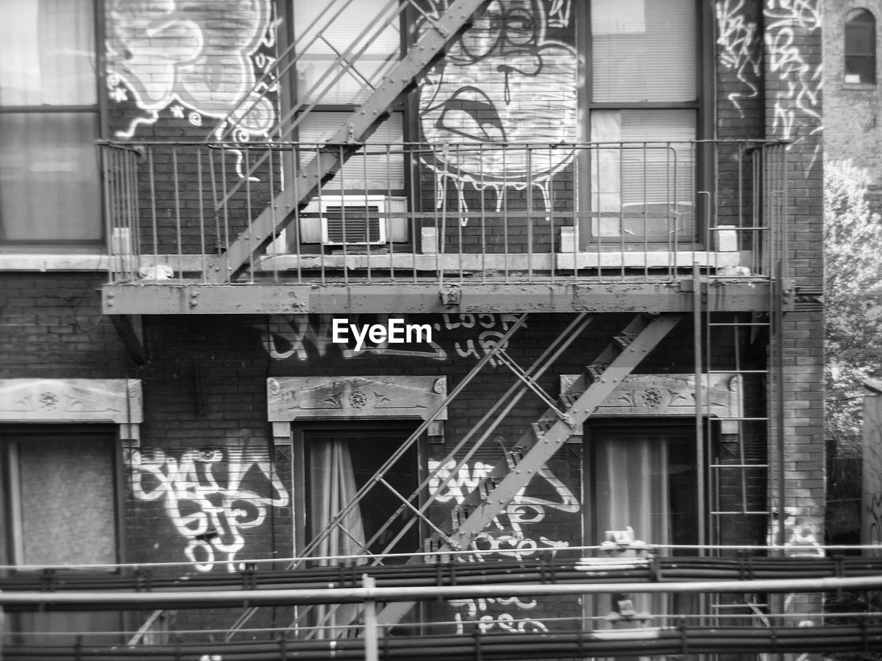 Graffiti on buildings in city