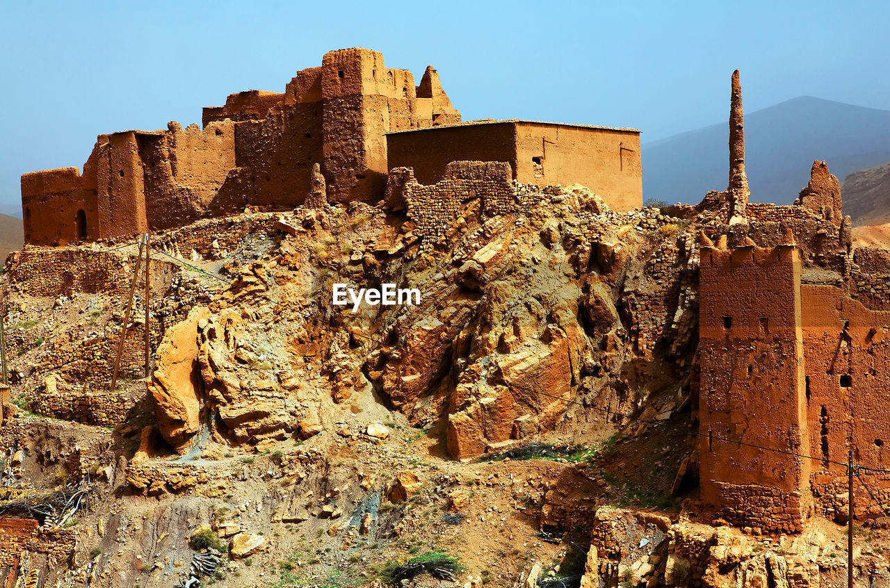 LOW ANGLE VIEW OF OLD RUIN BUILDING