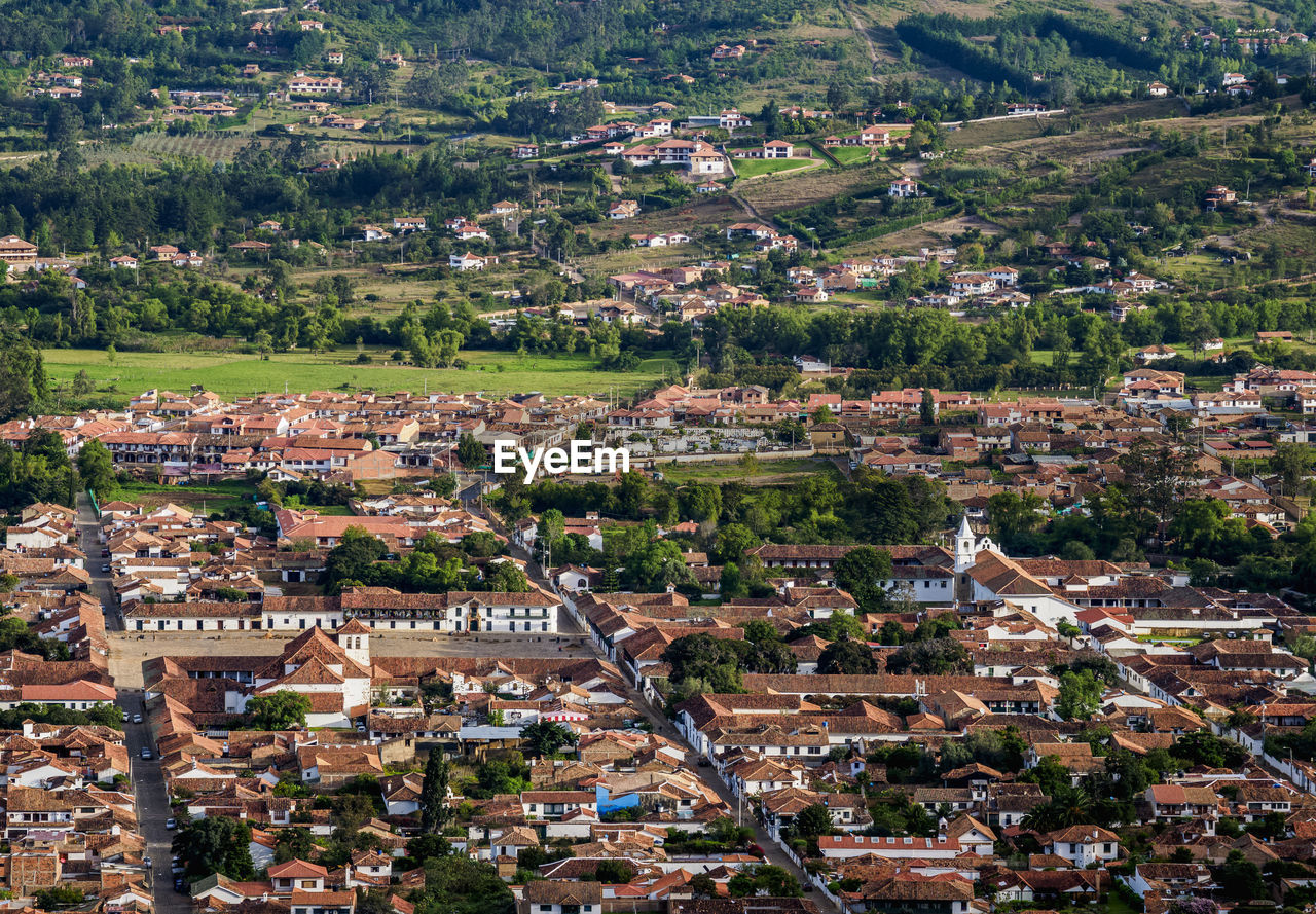 HIGH ANGLE VIEW OF TOWNSCAPE AND BUILDINGS