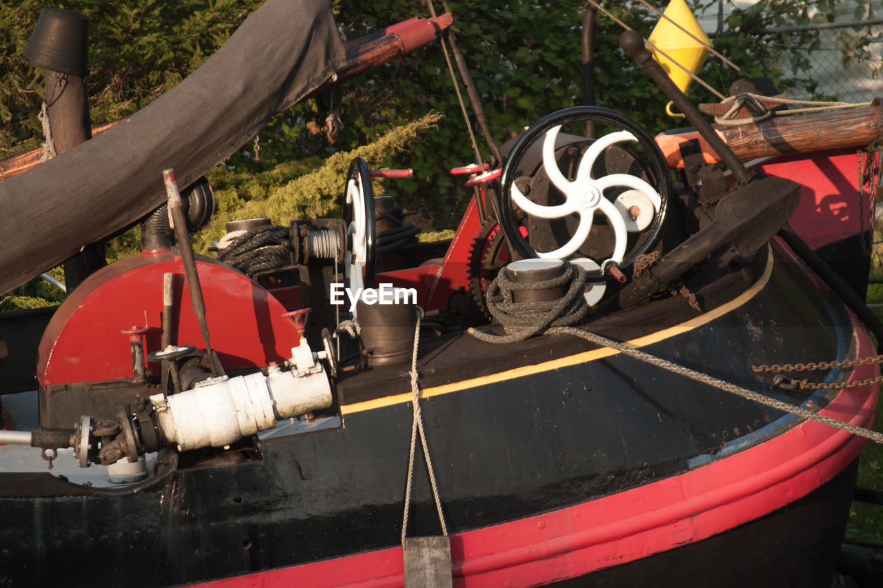 Equipment on an vessel