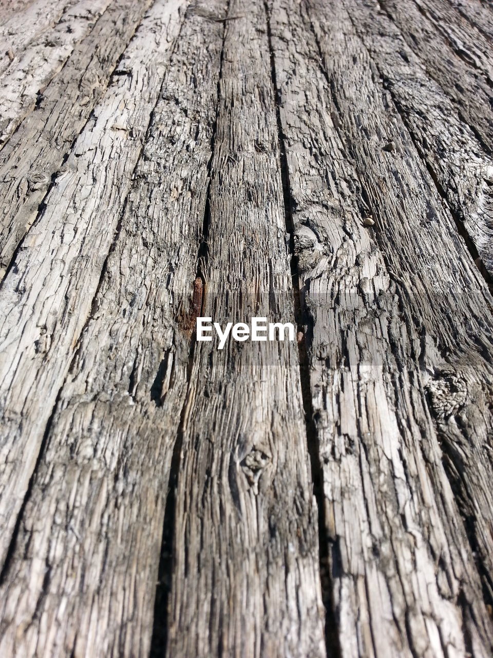 EXTREME CLOSE UP OF WOODEN WALL