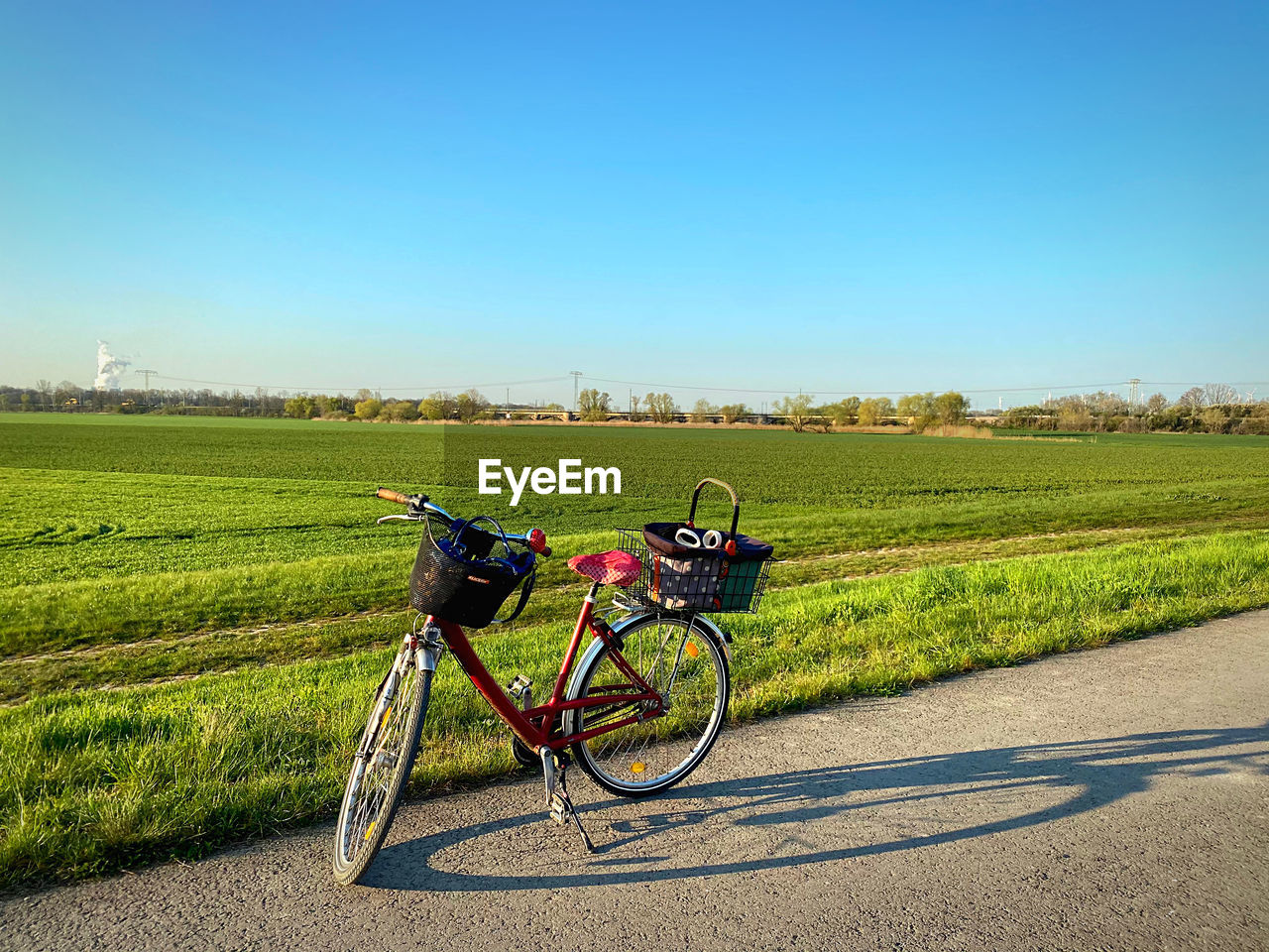 BICYCLE ON FIELD