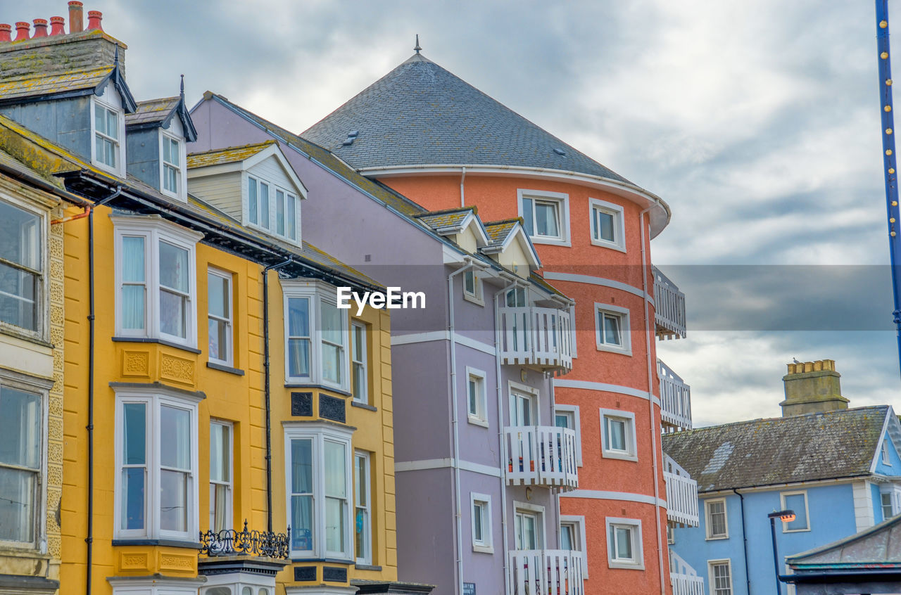 LOW ANGLE VIEW OF RESIDENTIAL BUILDINGS