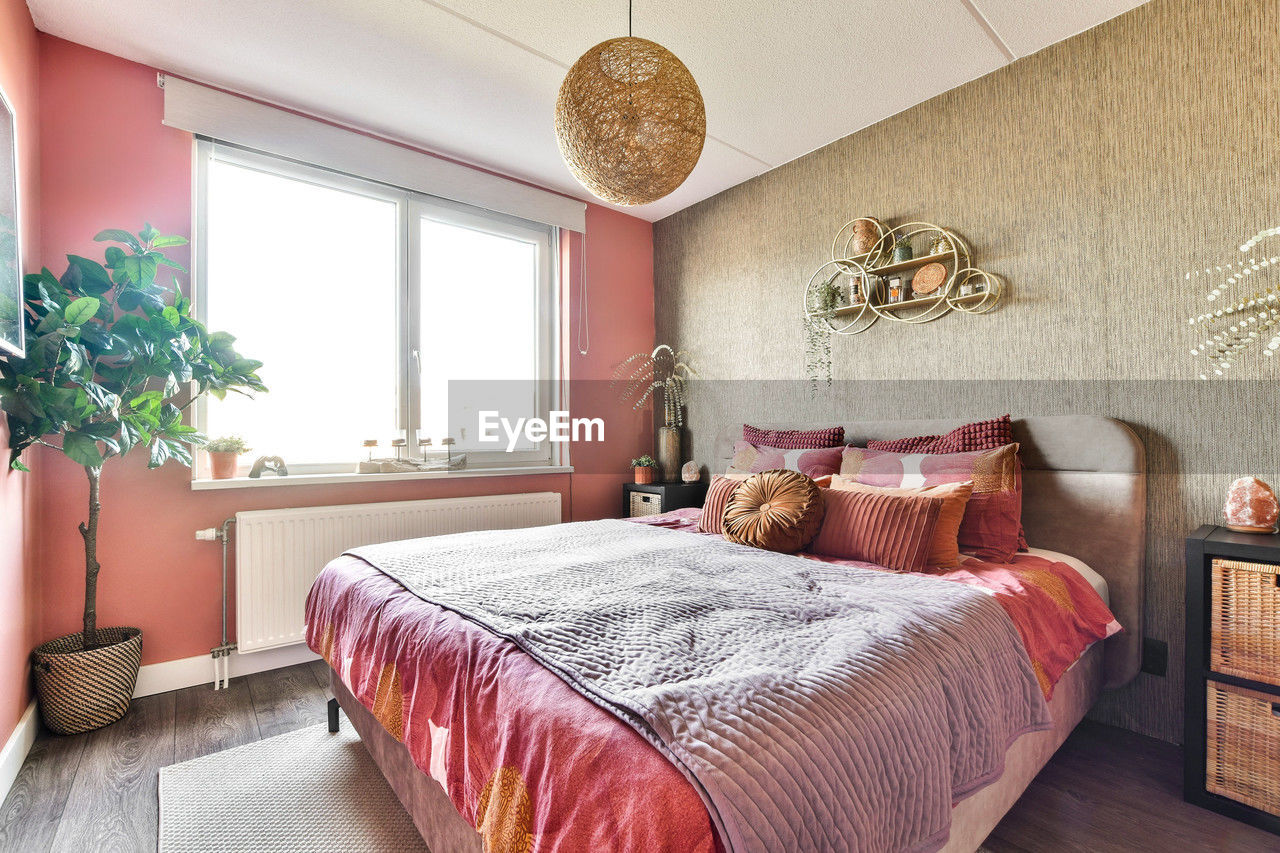 empty bed at home