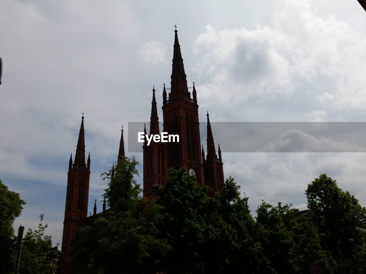 LOW ANGLE VIEW OF CHURCH AGAINST SKY