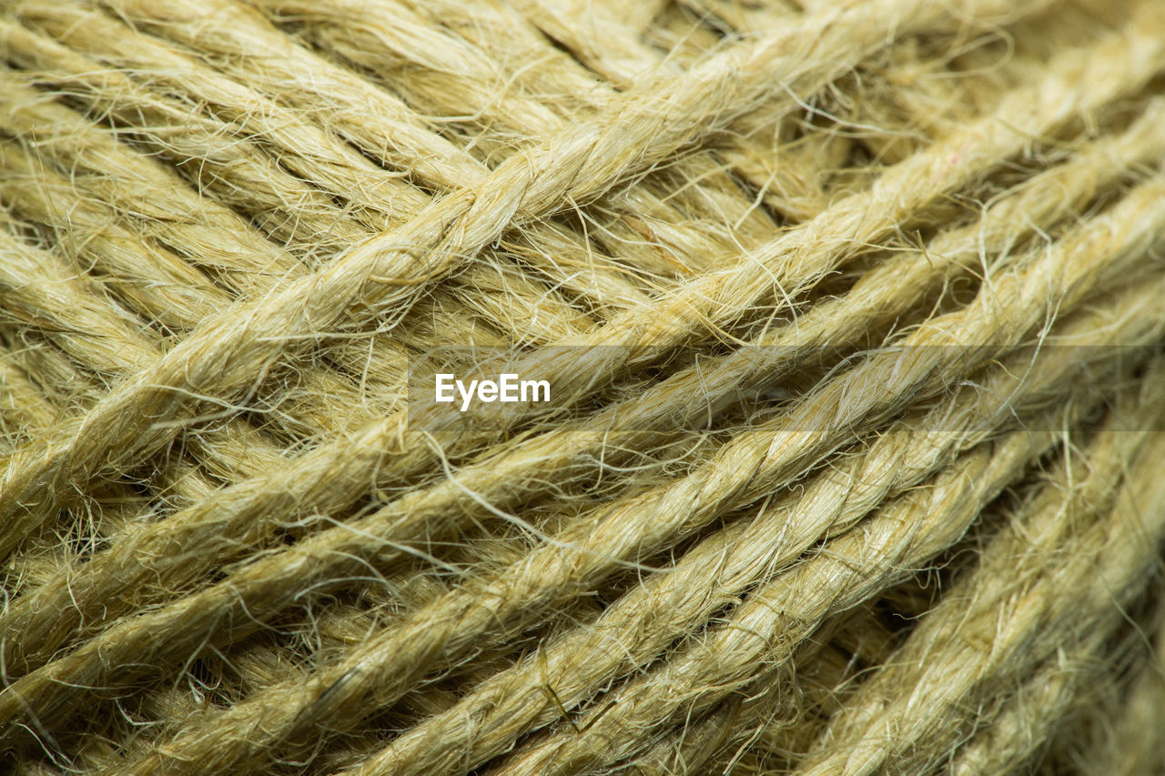 FULL FRAME SHOT OF ROPE IN PATTERN