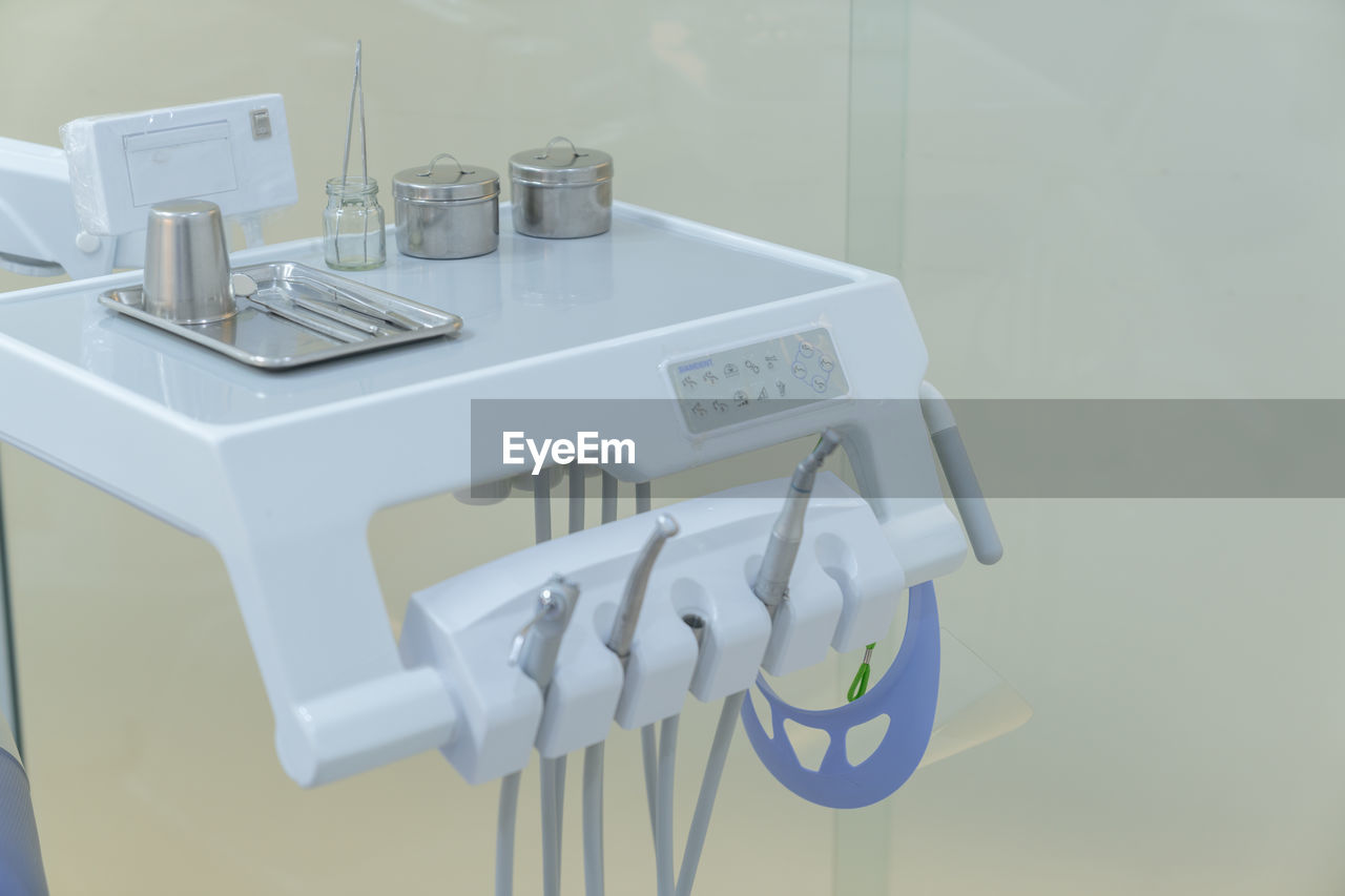 Dental clinic tools