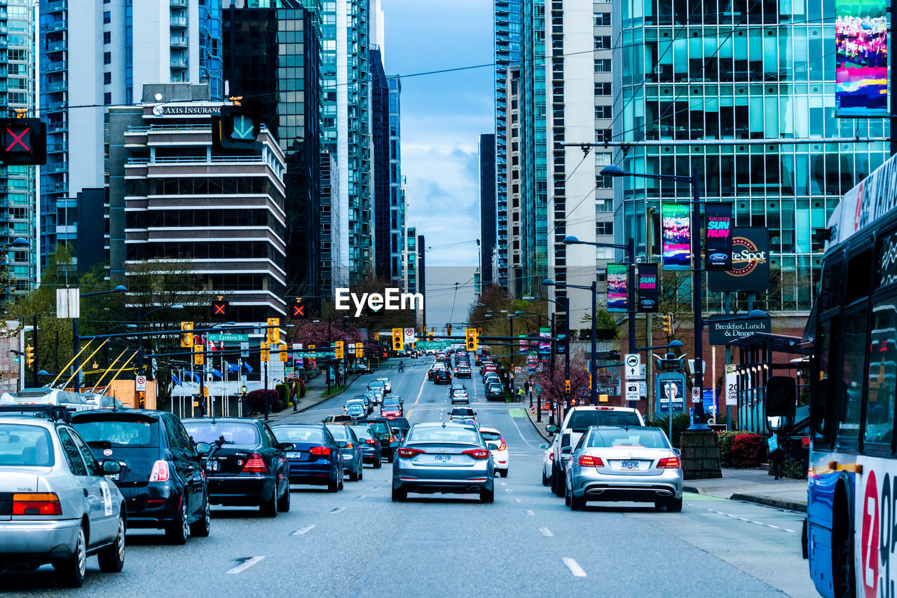 Traffic on city street