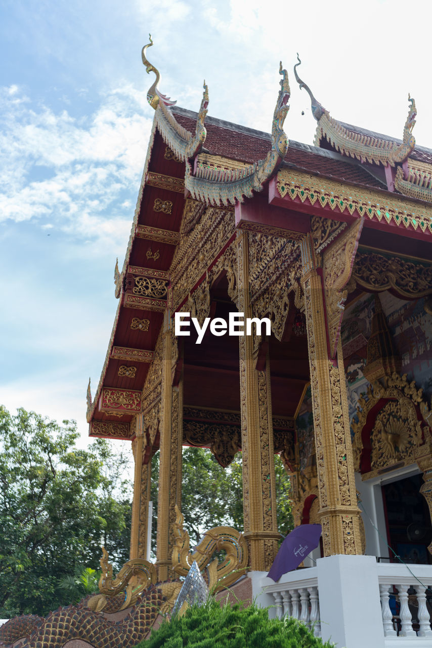 LOW ANGLE VIEW OF A TEMPLE