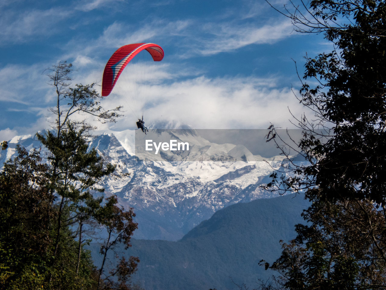 Paragliding tandem over himalayas, pokhara nepal