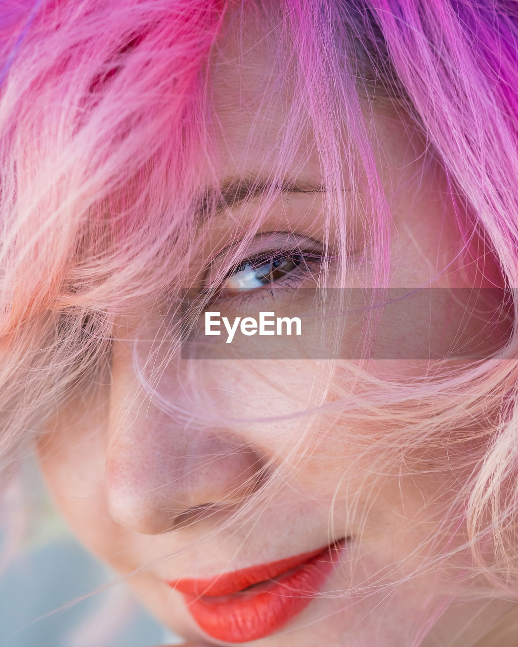 Close-up portrait of smiling woman