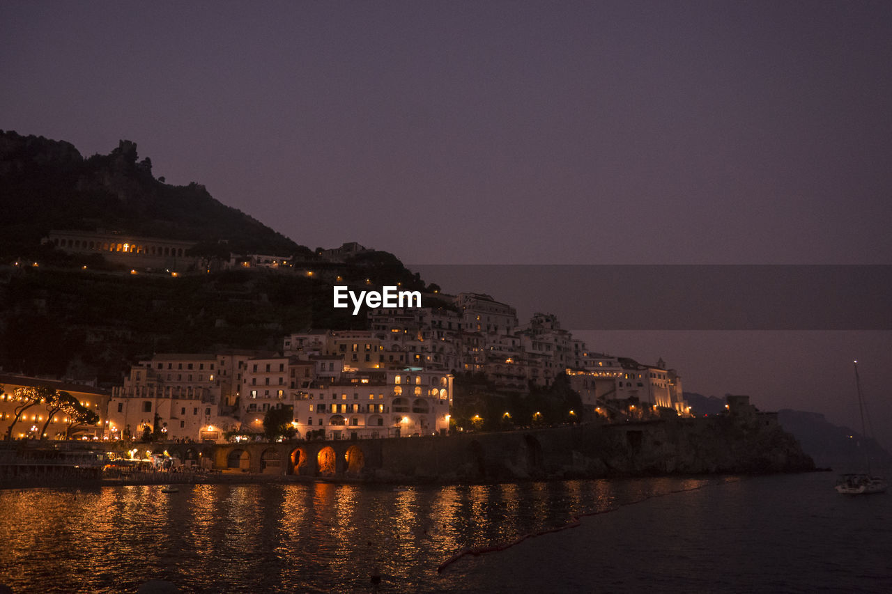 Another side of the purple sunset in amalfi