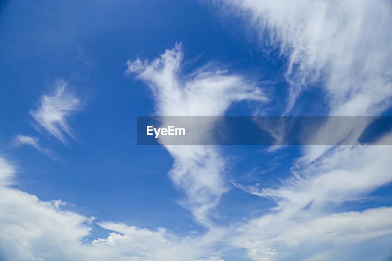 LOW ANGLE VIEW OF CLOUDY SKY