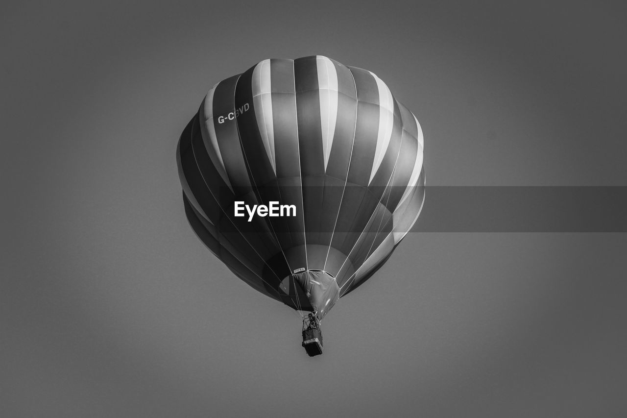 LOW ANGLE VIEW OF HOT AIR BALLOON