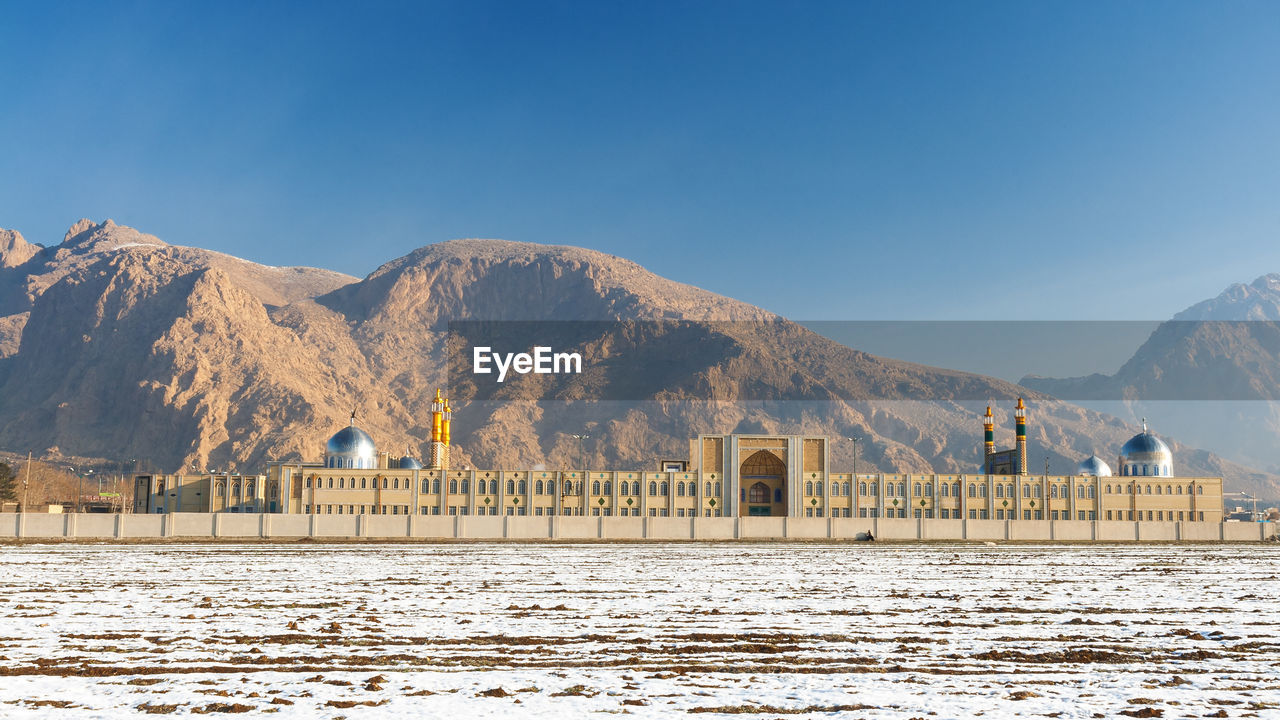 SCENIC VIEW OF BUILDING AGAINST SKY