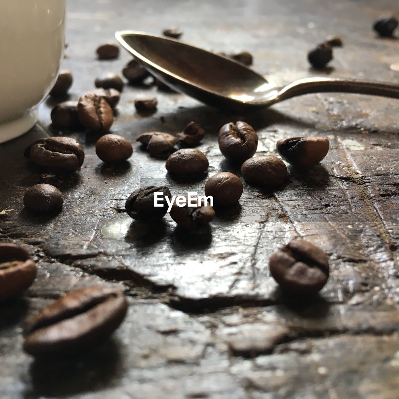 HIGH ANGLE VIEW OF CHOCOLATE ON TABLE