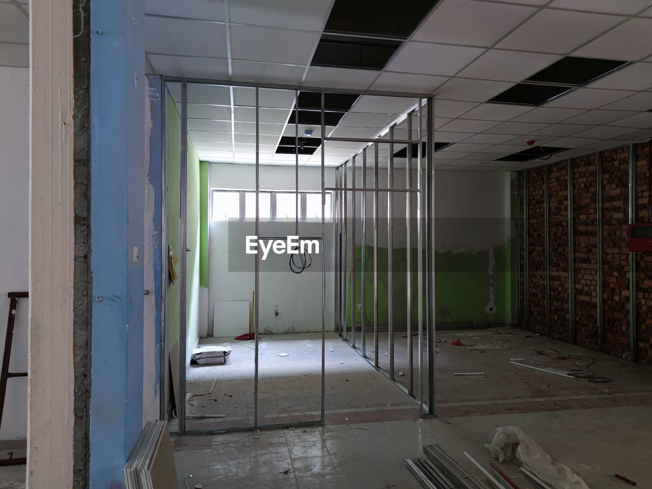 INTERIOR OF EMPTY BUILDING