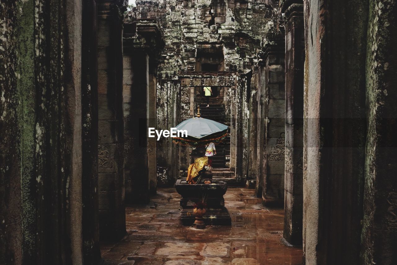 Sculpture at angkor wat